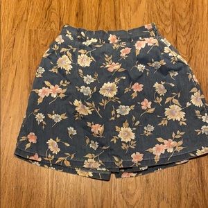 Vintage floral skort